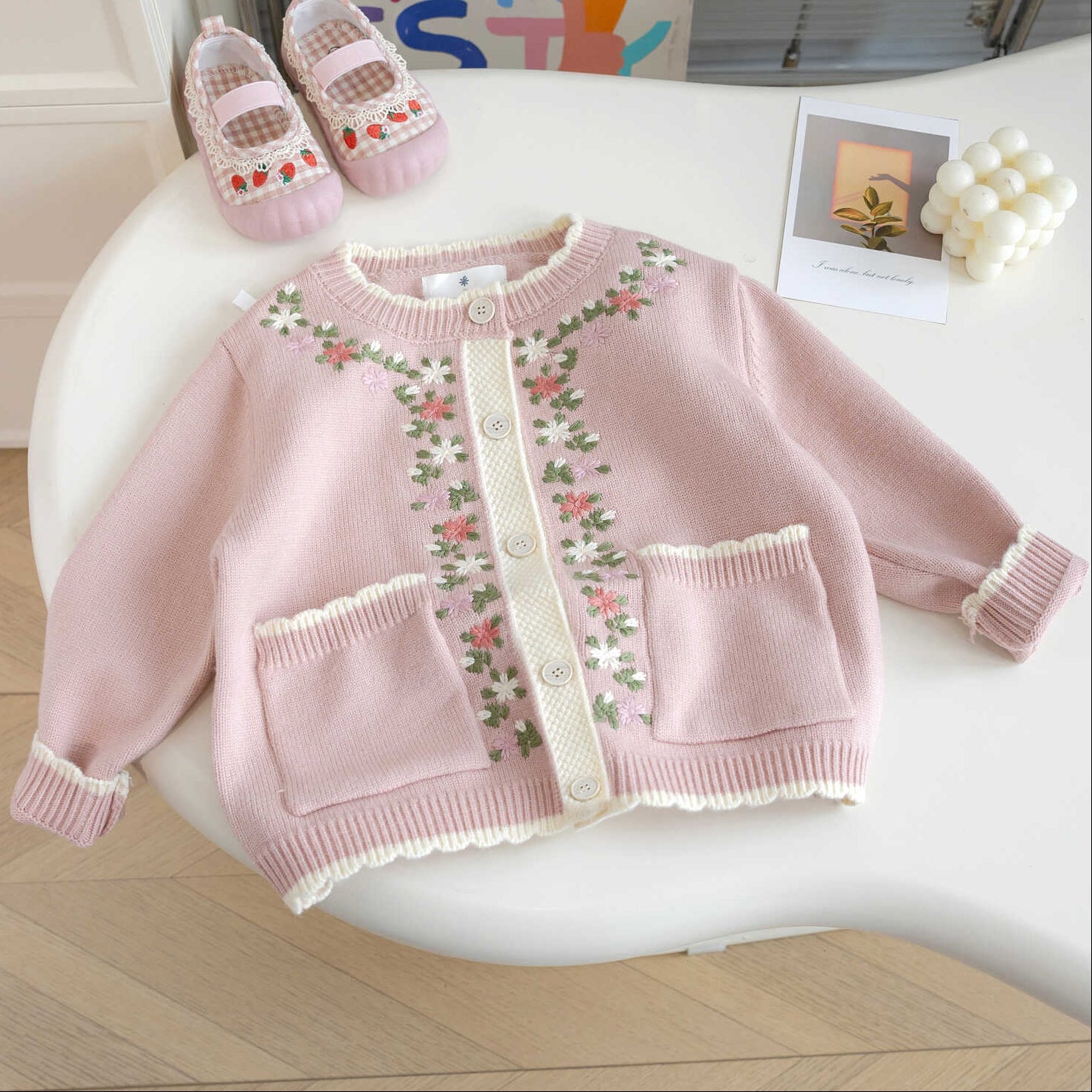 Embroidered Flower Pocket Cardigan